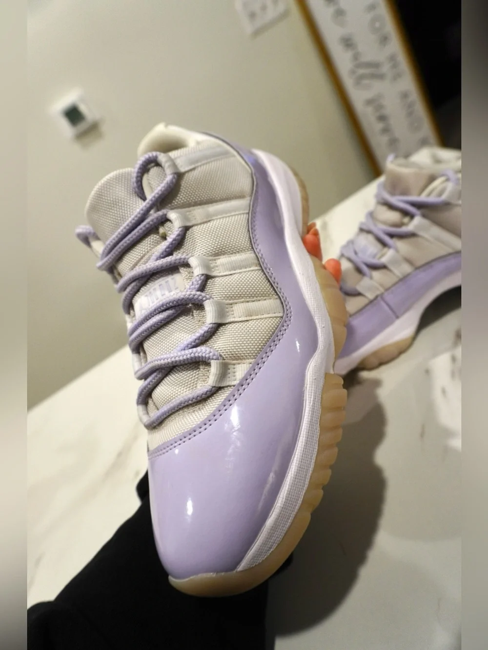 Air Jordan 11 Retro Low 'Pure Violet Mens 11.5